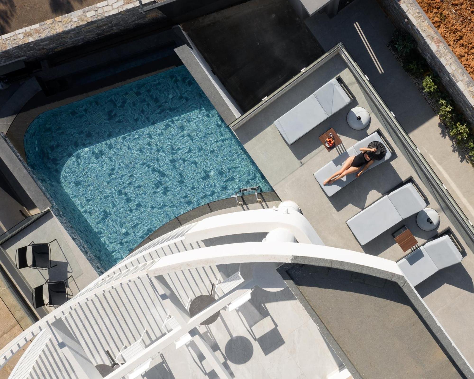 The Aqua * Analipsi (Crete)